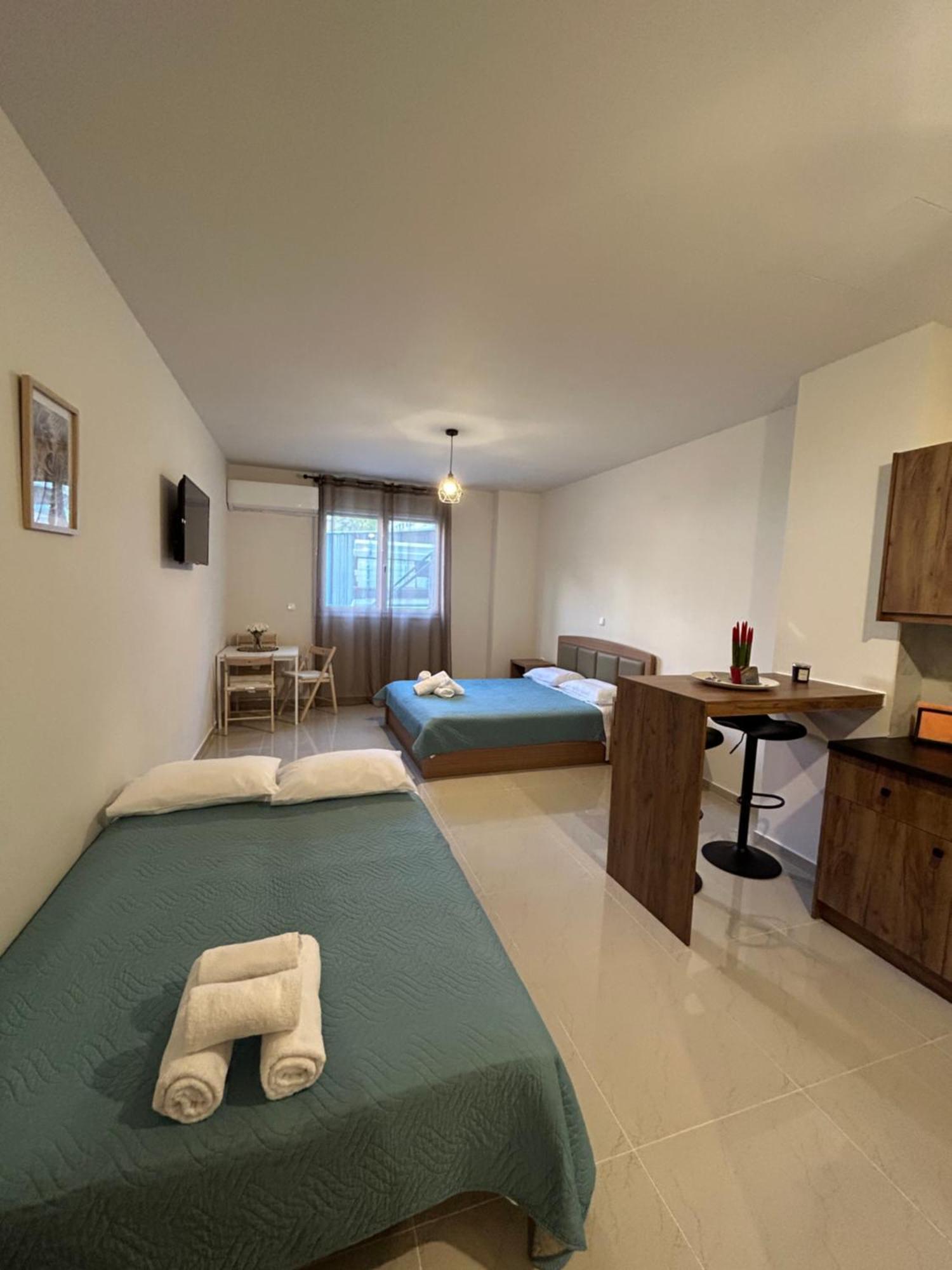 Anesis Airport Rooms 306 Koropíon Exterior foto